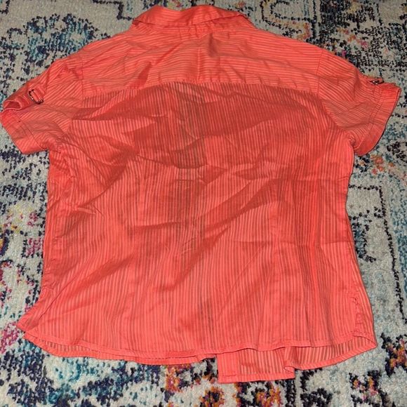 Peach button up top - Picture 8 of 8